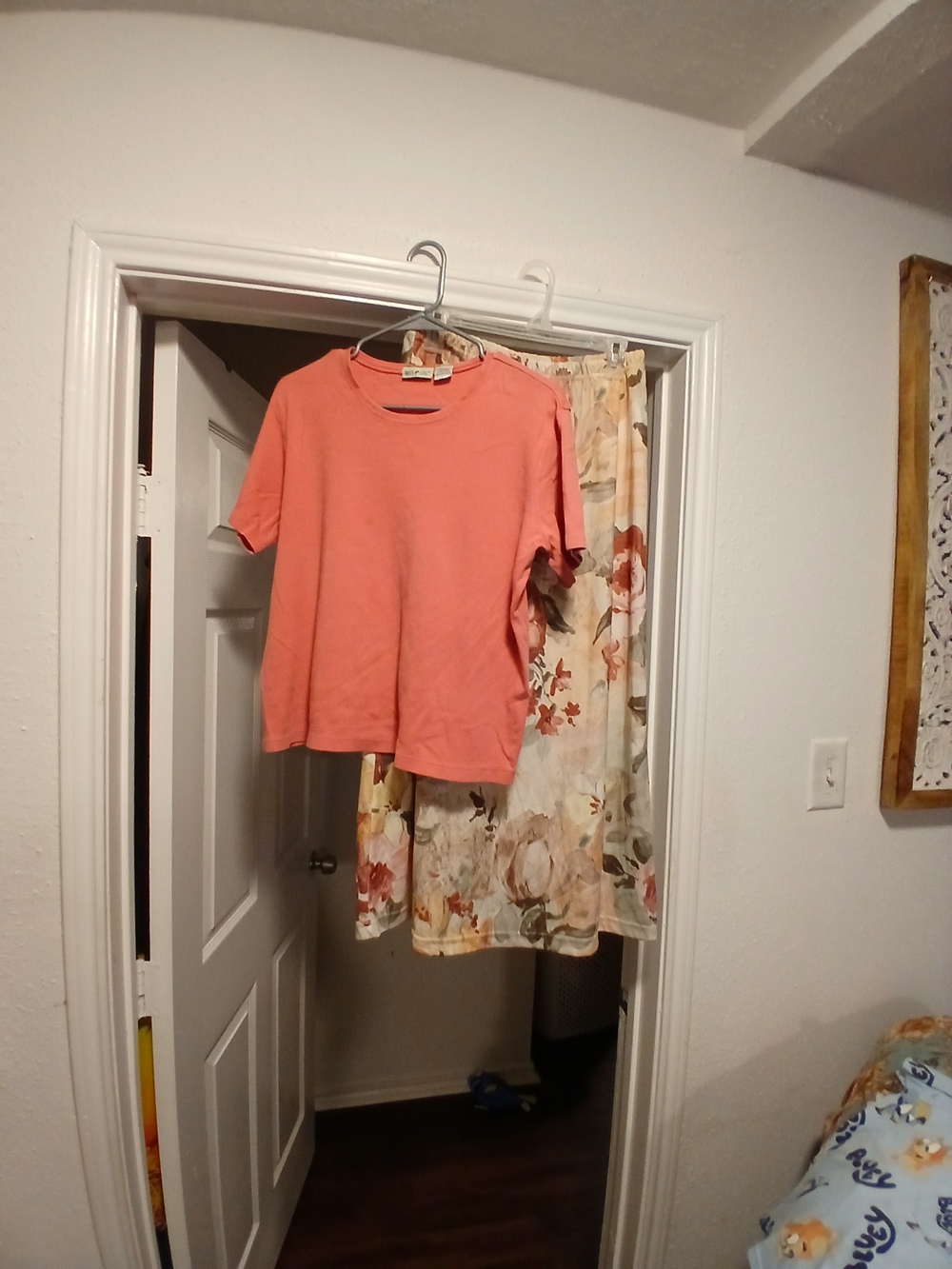 Style Studio Skirt And White Stag Coral Short Sleeve Tee